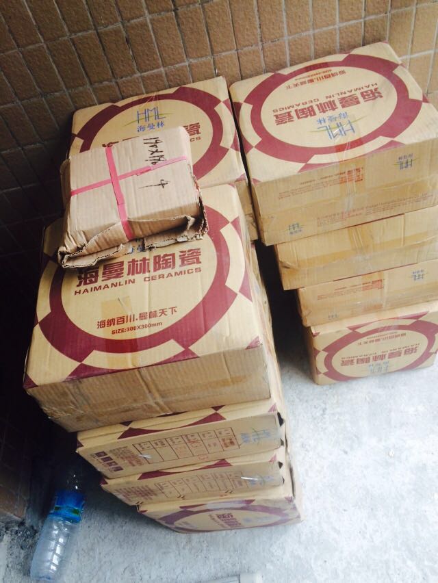 当外地朋友来佛山买瓷砖，您该如何介绍一下哪种佛山地砖好?